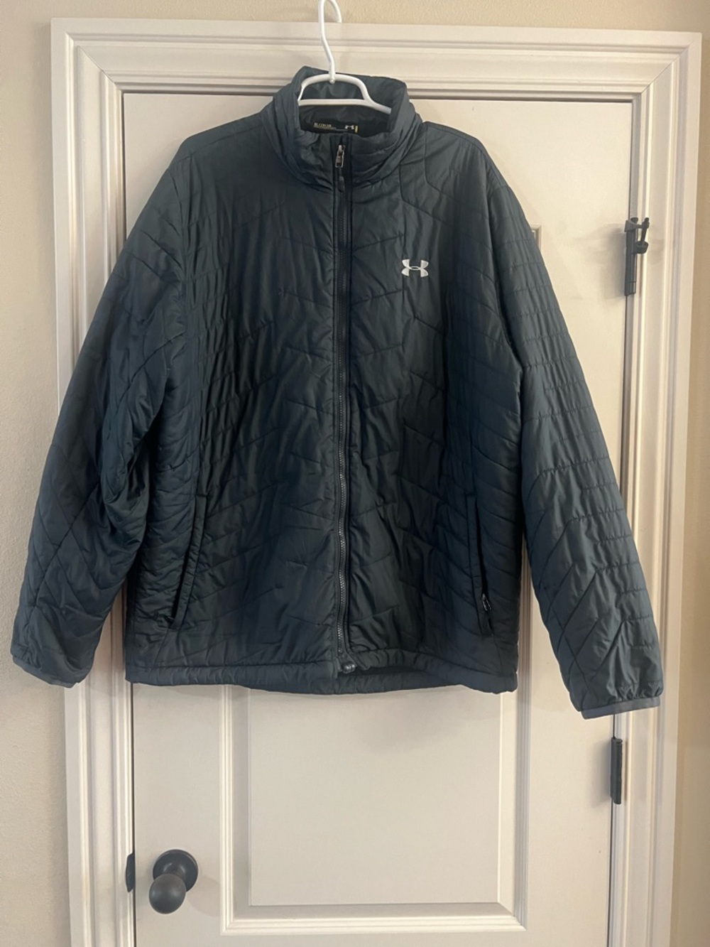 Under Armour Men’s Black Quilted Full-Zip Jacket